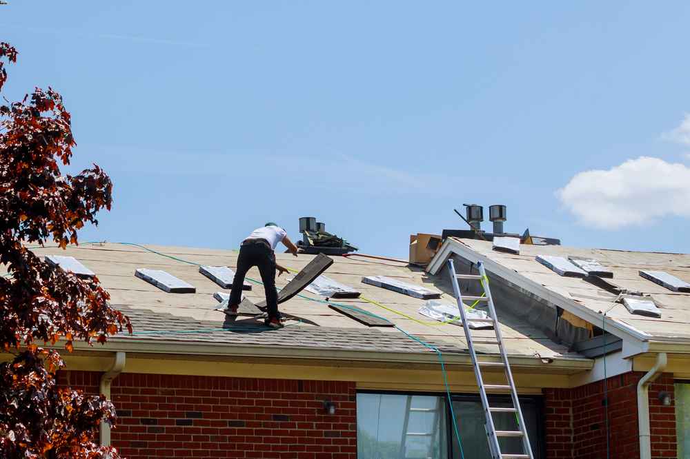 trusted roof replacement expert in Chattanooga